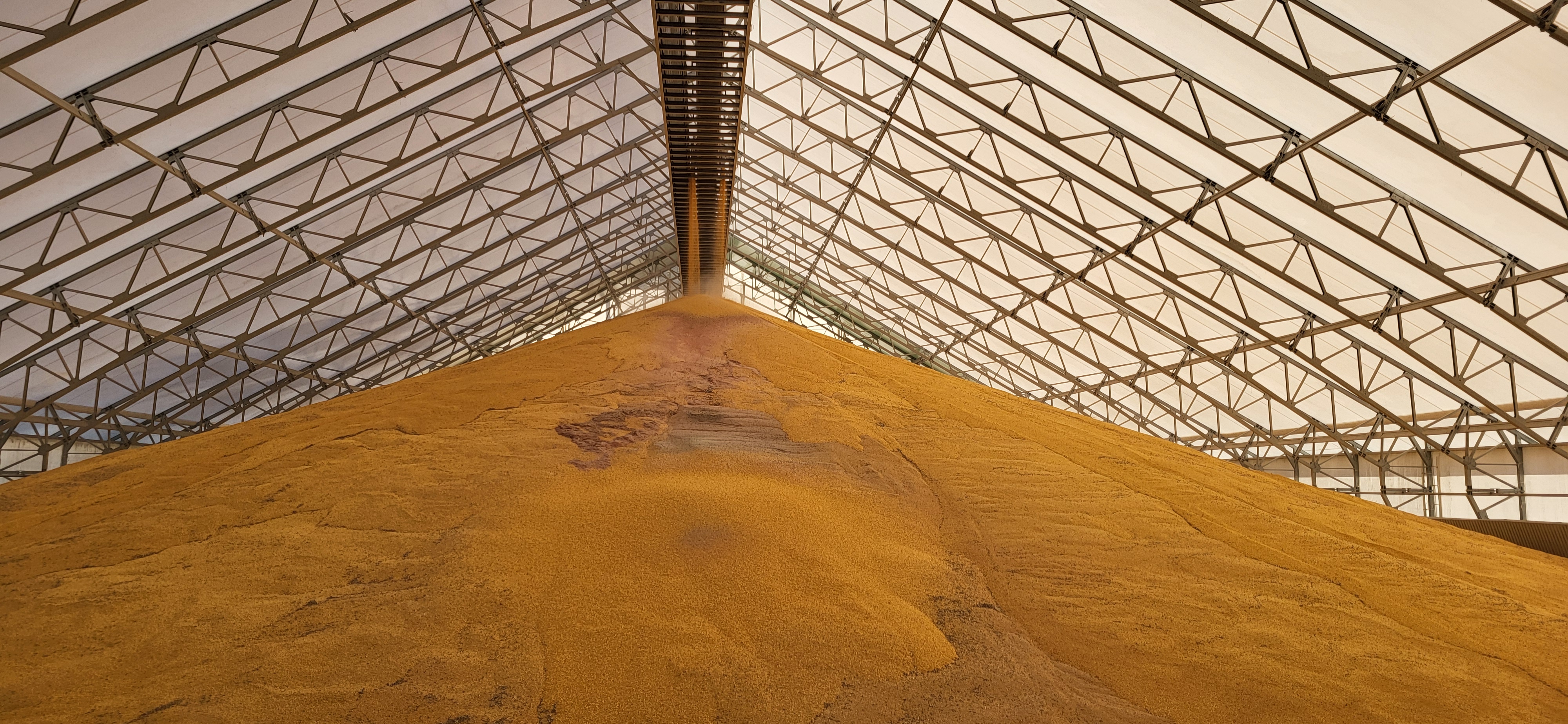 Fertilizer storage in a Calhoun Super Structure